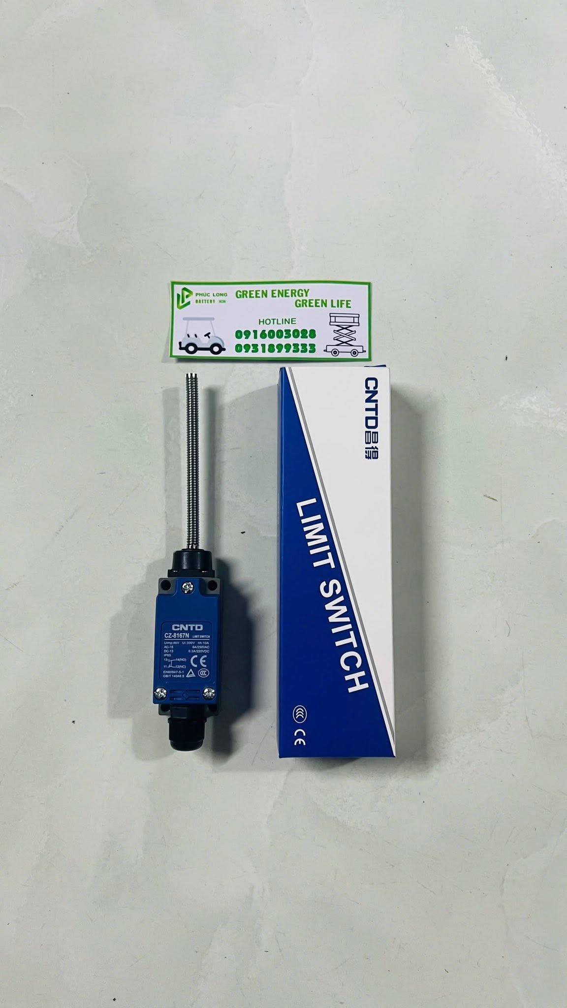 Công tắc hành trình CZ-8167N
